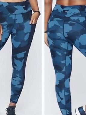 Athleta High Rise All In 7/8 Tight Blue Camo Print 💙 Size XXS